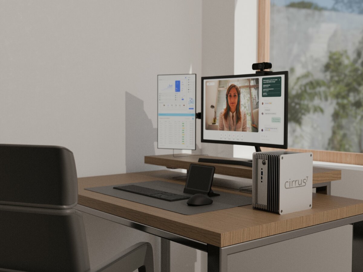 cirrus7 mini pc video call with colleague setup